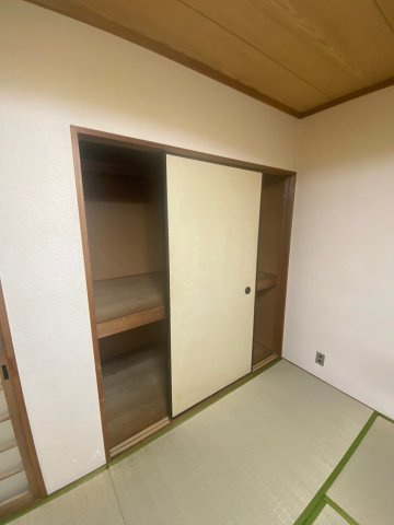 白樺コーポの収納