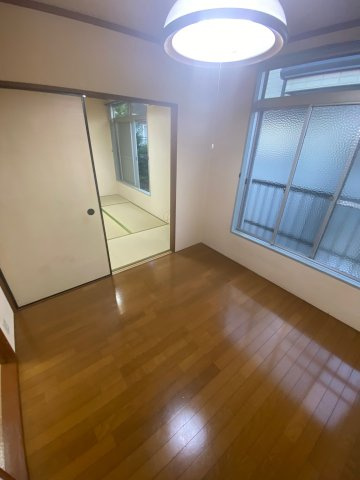 白樺コーポの洋室