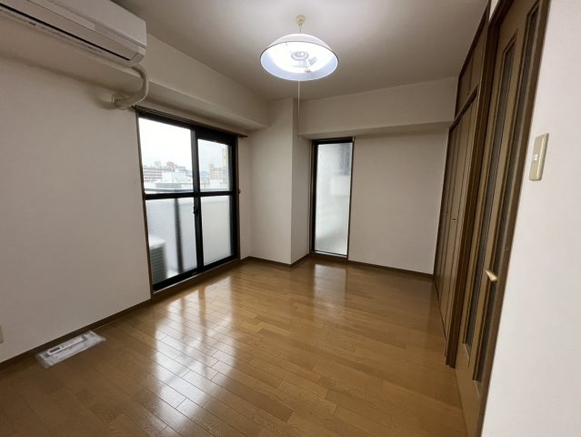 シンフォニー桃山の洋室