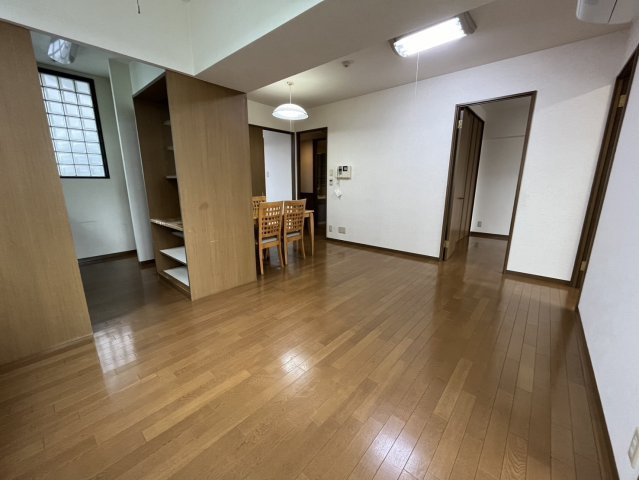 シンフォニー桃山の居間・リビング