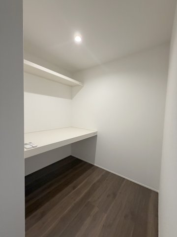 坂戸市関間　中古売戸建の収納