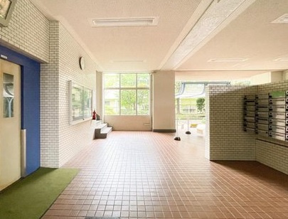 【エントランス】 | 越中島三丁目ハイツ３号棟