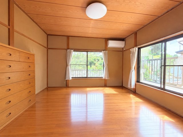 取手市白山中古戸建の洋室