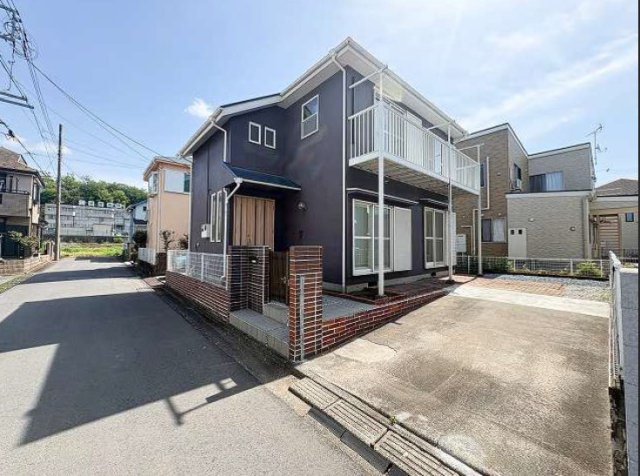 八王子市中野町 中古戸建ての外観
