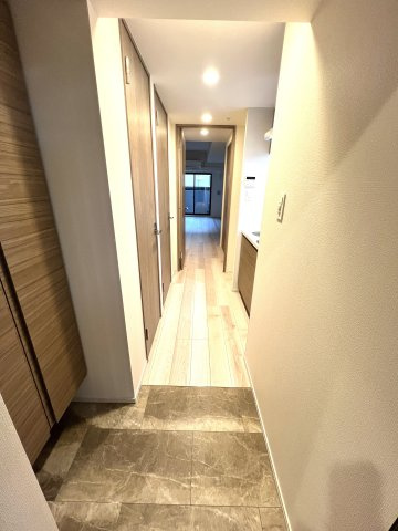 CREST TAPP金山の玄関