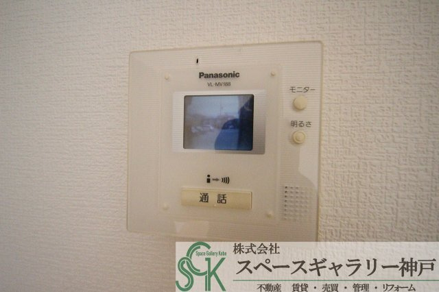 クレサンのセキュリティ|※お部屋により仕様が異なる場合があります。
