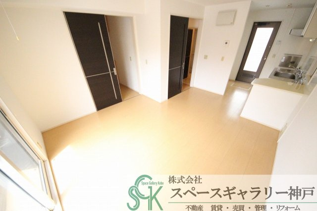 クレサンの居間・リビング|※お部屋により仕様が異なる場合があります。

