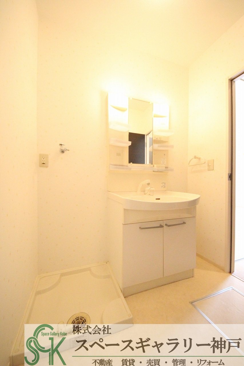 クレサンの洗面所|※お部屋により仕様が異なる場合があります。
