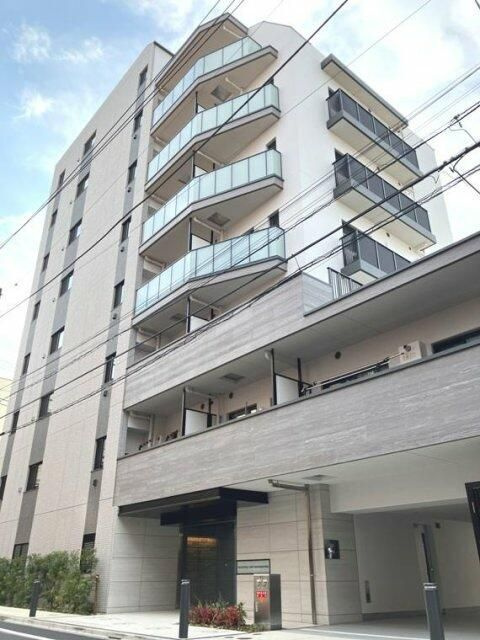パレステージ新高島平の外観