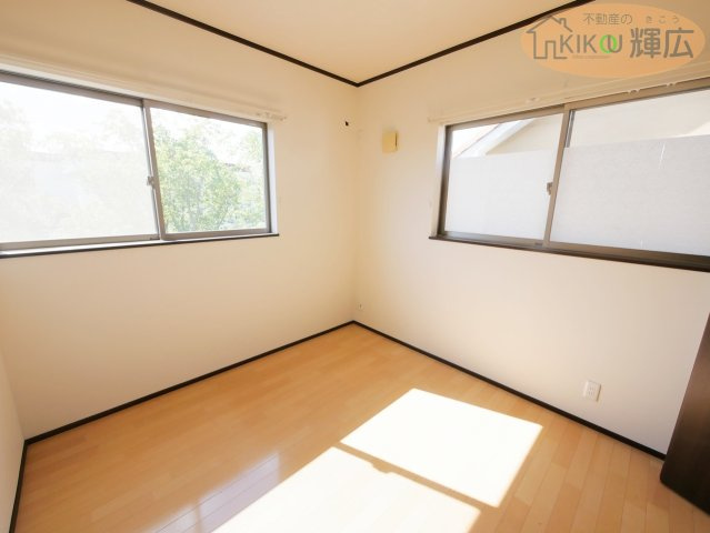 明石市魚住町清水　中古戸建の子供部屋