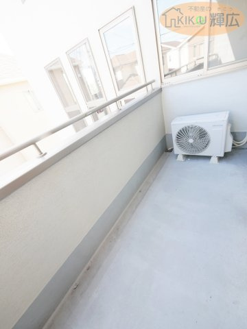 明石市魚住町清水　中古戸建のバルコニー