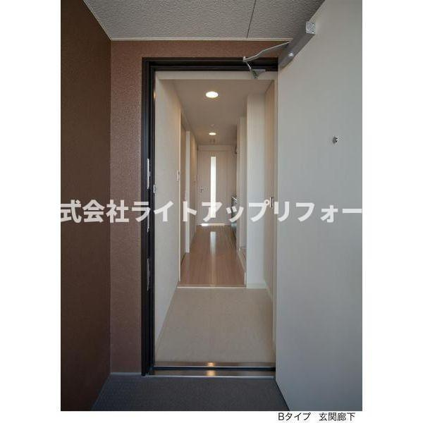 エステムプラザ神戸西Ⅴミラージュの玄関