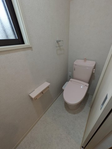 【トイレ】 | 【再生住宅】甲府市国玉町 | トイレです