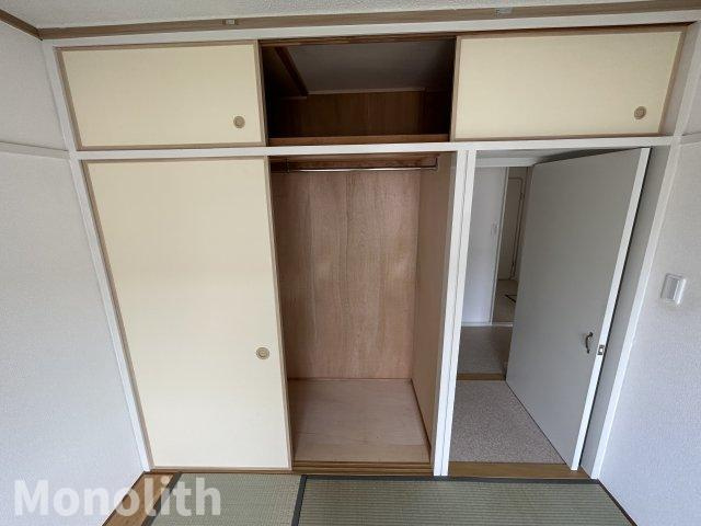 光明台14号棟の収納