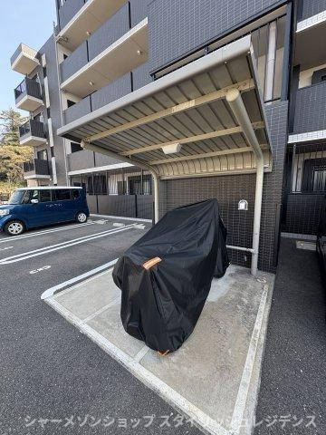 赤坂リプルの駐車場