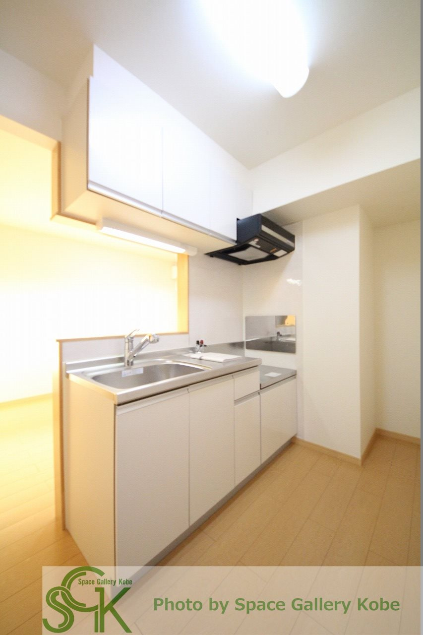 ポレール伊川　Ⅲのキッチン|※お部屋により仕様が異なる可能性があります。