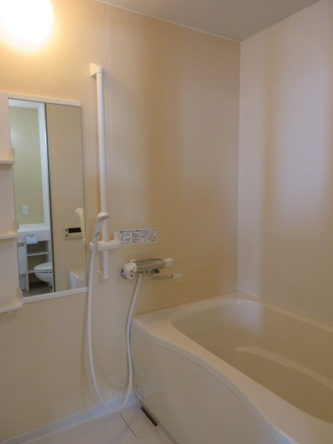 メゾンサリナの浴室