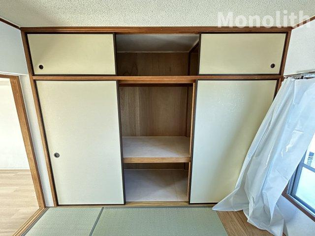 光明台１号棟の収納
