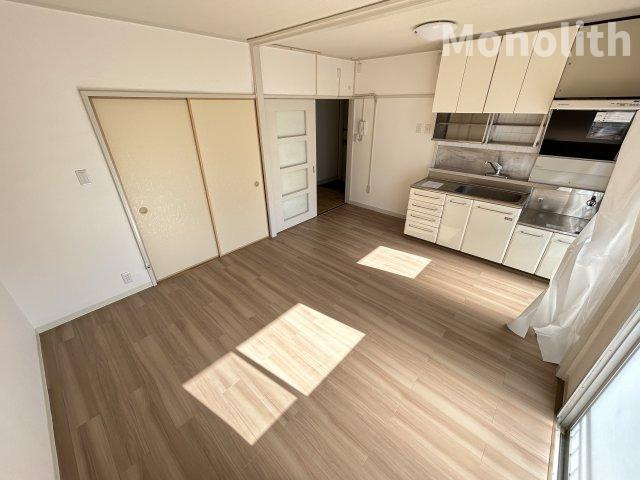 光明台１号棟の内装