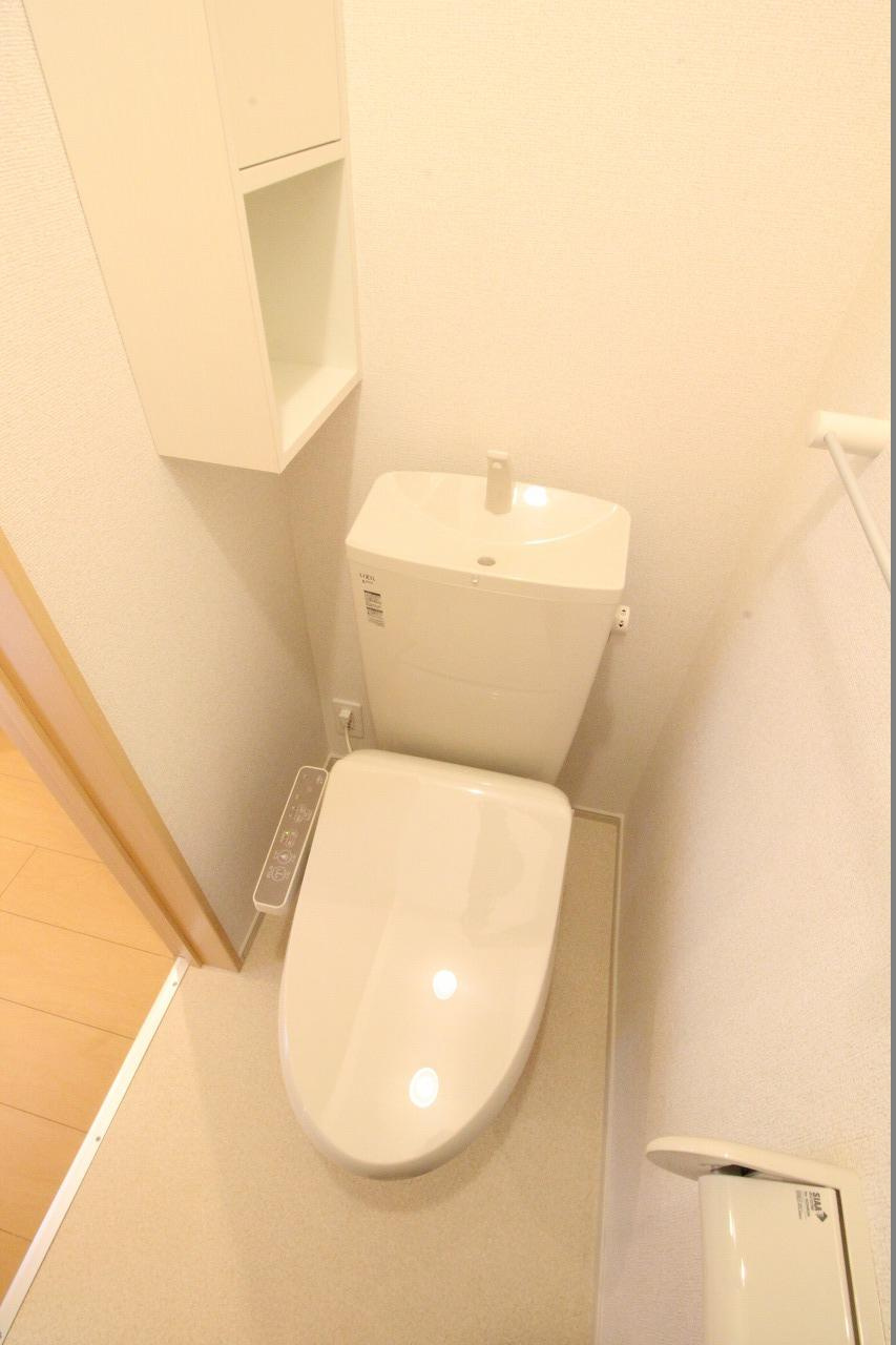 クレモンティーヌ　Aのトイレ|※お部屋により仕様が異なる場合があります※