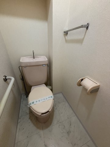 リヴェール高幡７のトイレ|他の部屋の写真です。