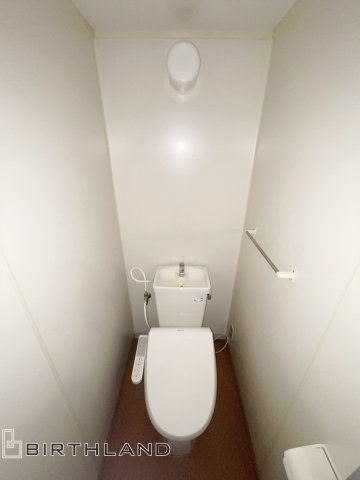 信和大町マンションのトイレ