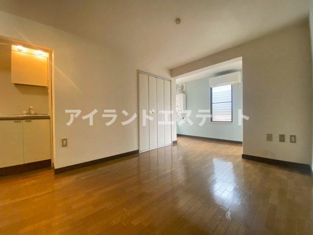フローレンス駒沢　女性限定　角部屋　通風良好の内装