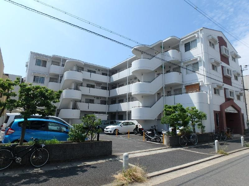 尼崎市金楽寺町２丁目のマンション
