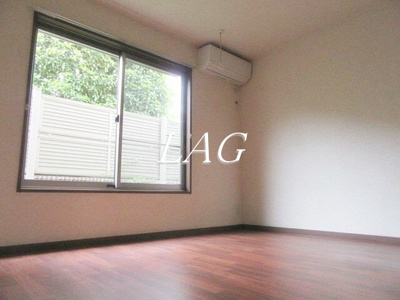 【居間・リビング】 | レフィナード | 洋室のお部屋です。