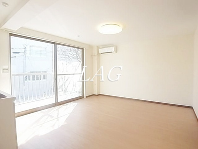 【居間・リビング】 | 市谷仲之町住宅 | 洋室のお部屋です。