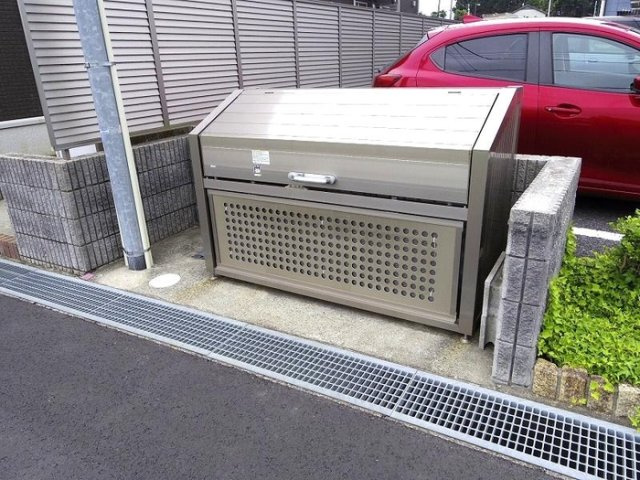 グラン・ボヌール Ⅱのその他共用部分|ゴミストッカー