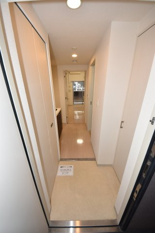 エステムプラザ心斎橋ＥＡＳＴⅣブランディアの玄関