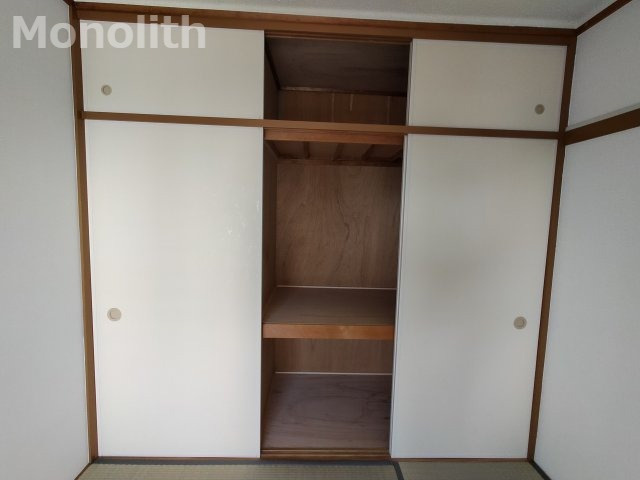 泉北原山台1丁7号棟の収納