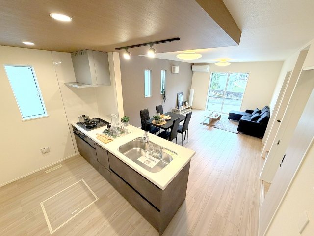 福生市熊川第１期全２棟　新築戸建