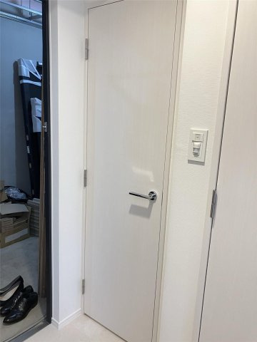 S-RESIDENCE名島の洗面所