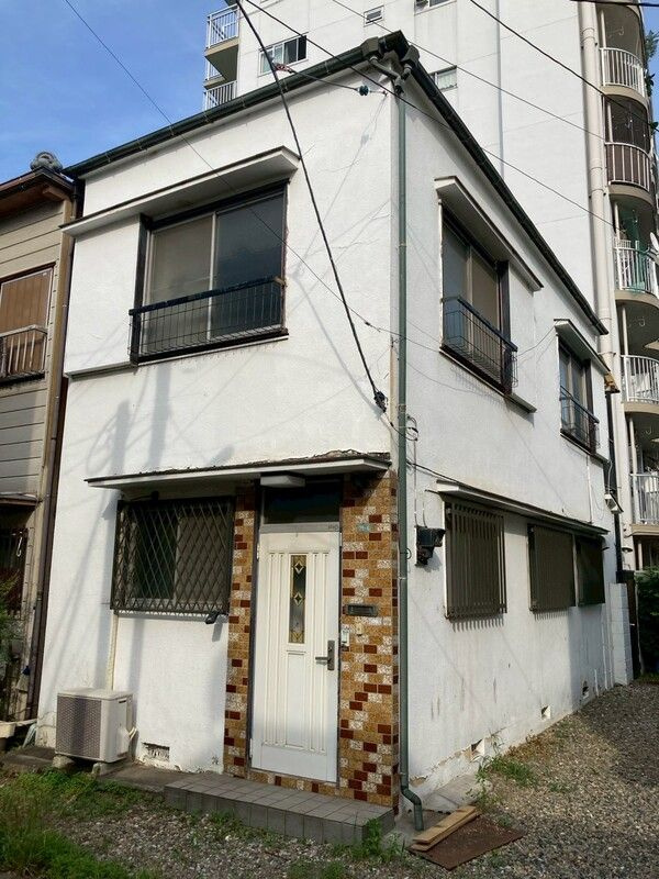 下馬戸建の外観