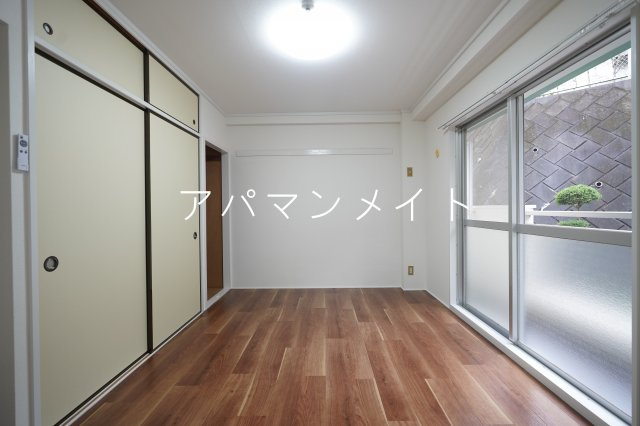 【寝室】 | 寝室です