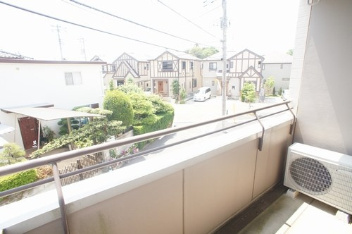 メゾンナルシマ第参のバルコニー