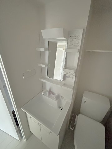 ヴランドール葛西の独立洗面台