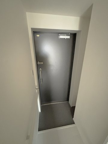 ヴランドール葛西の玄関