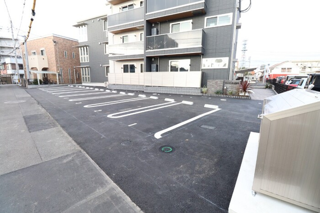 【駐車場】 | BASE29 西高松 | 駐車場