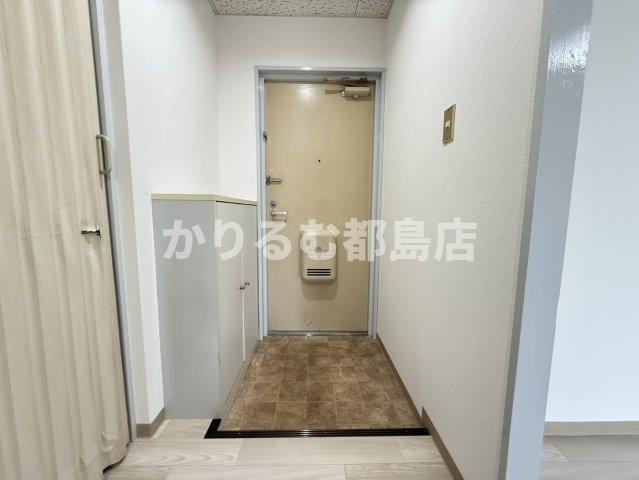 橋本ビルの玄関