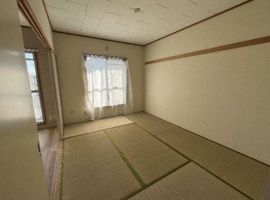 ファルム烏山の和室