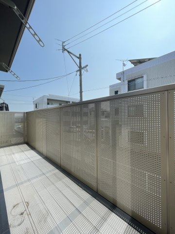 エクリスのバルコニー|陽当たり良好なバルコニーです♪