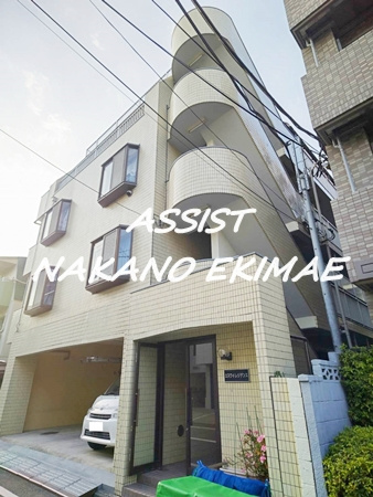 エスワイ・レジデンスのエントランス