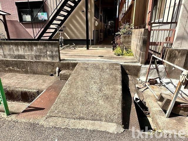 シェリール茨木IIのエントランス|建物の内部です