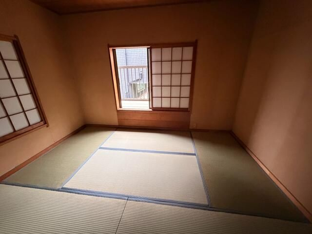 船橋市芝山戸建の寝室