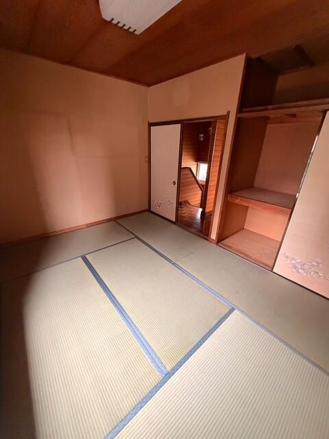 船橋市芝山戸建の寝室