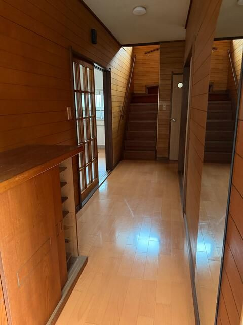 船橋市芝山戸建の玄関