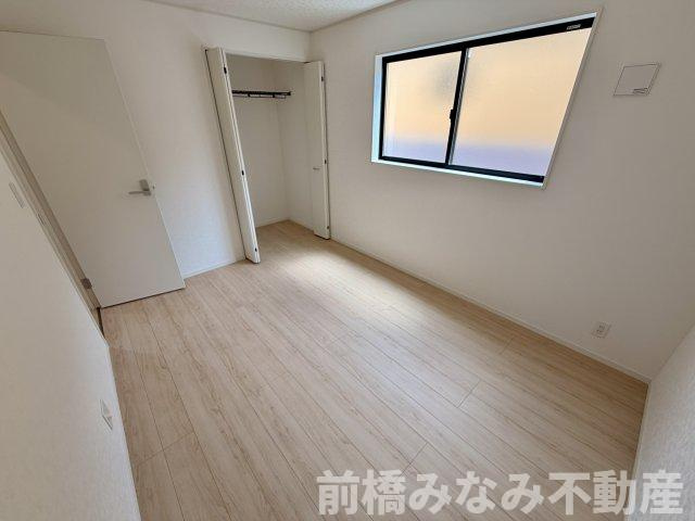 【新築】前橋市青柳町第28　９号棟(全10棟)　クレイドルガーデン　新築建売分譲の洋室|個人の部屋や寝室として使える洋室です